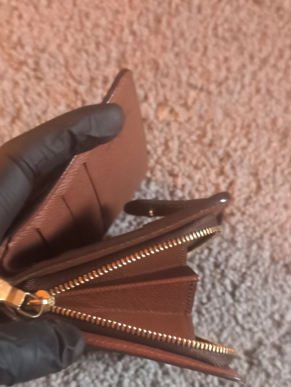 Louis Vuitton Mini Compactable Wallet - Picture 8 of 16